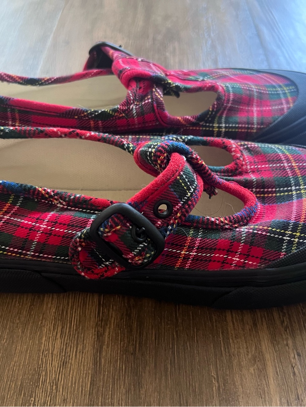 Vans Style 93 Mary Jane Red Tartan Plaid Shoes NWOT *Style Retired* Size 8 - Picture 4 of 5